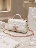 Miss Dior white-spun pink handle bow bag